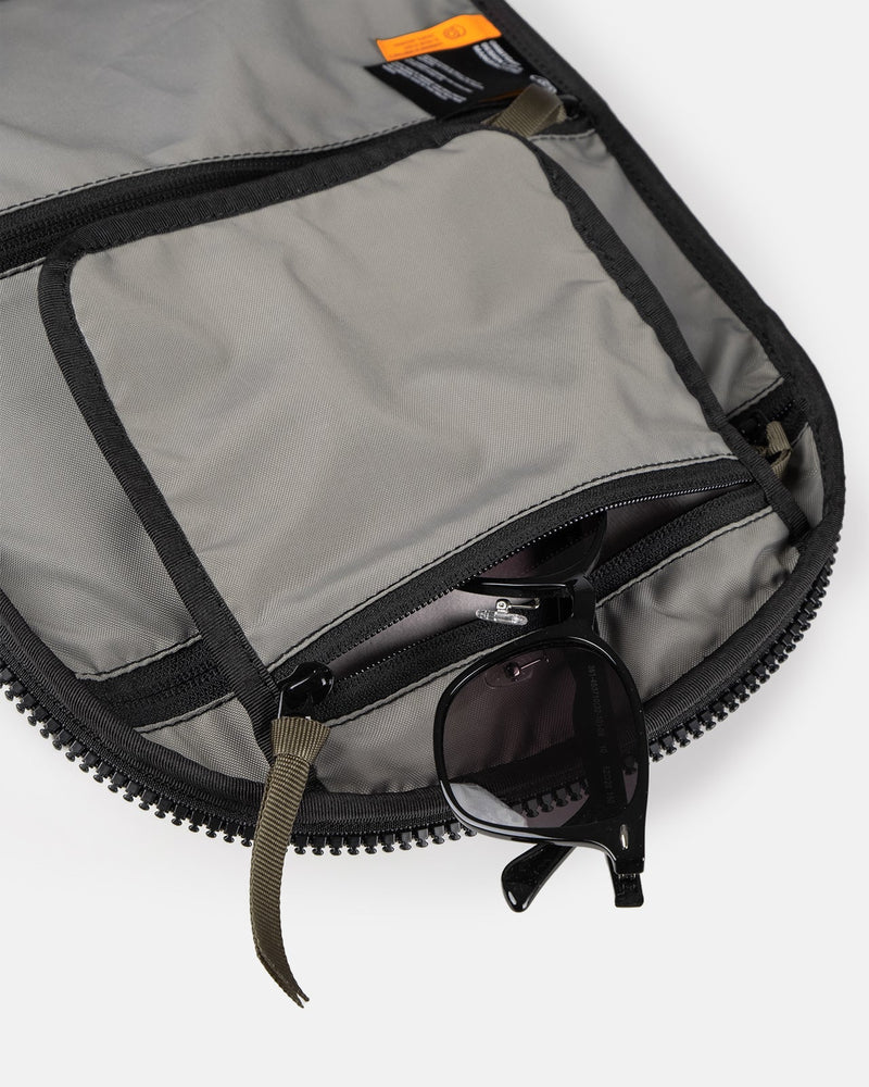 R102-ADV BK/F "Clamshell Foil"